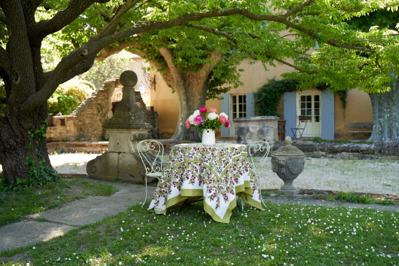 Nappe Mûre beige rouge