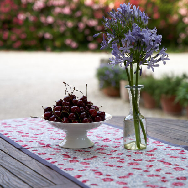 Chemin de table Bleuet gris rouge