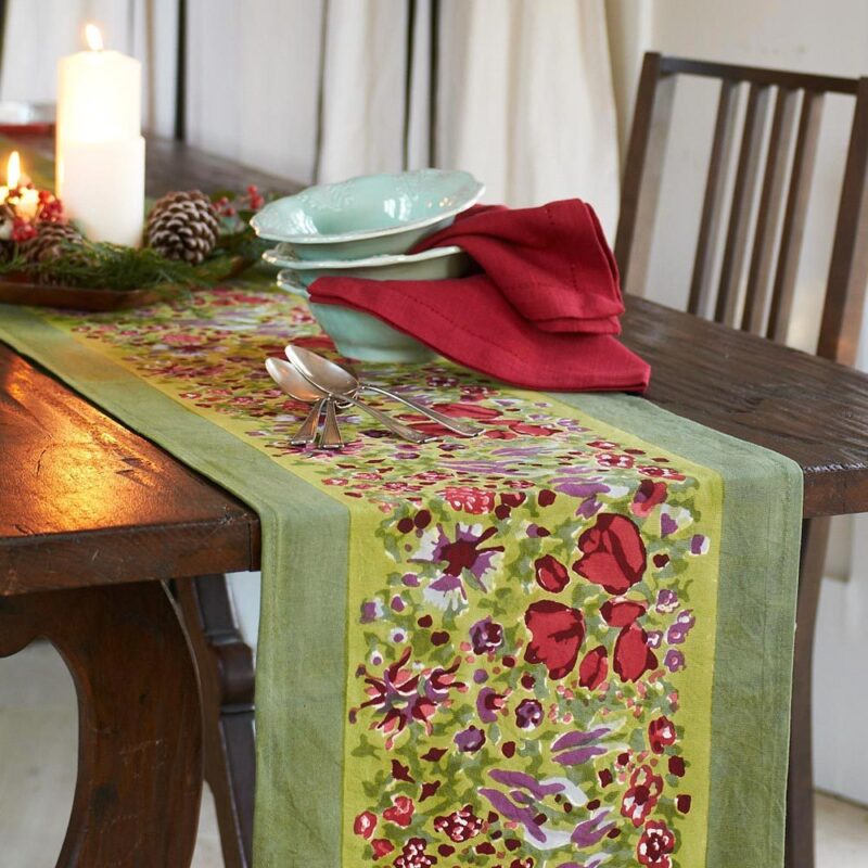 Chemin de table Jardin vert rouge