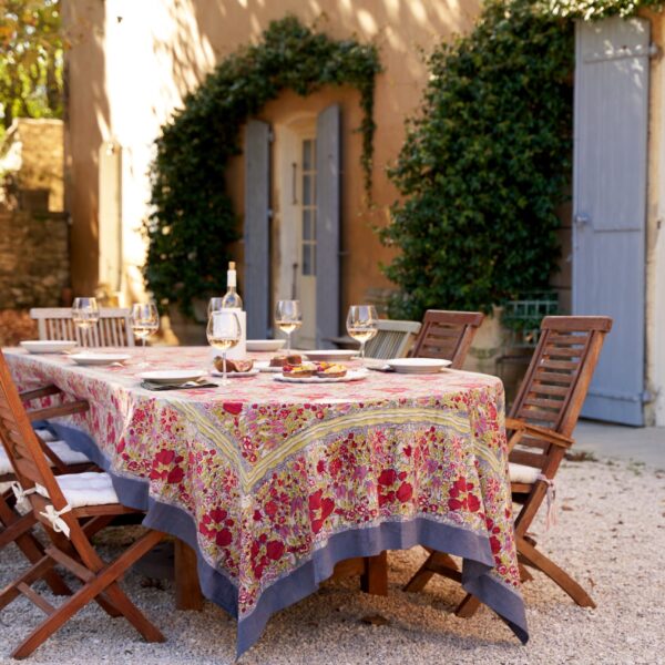 Jardin gris rouge