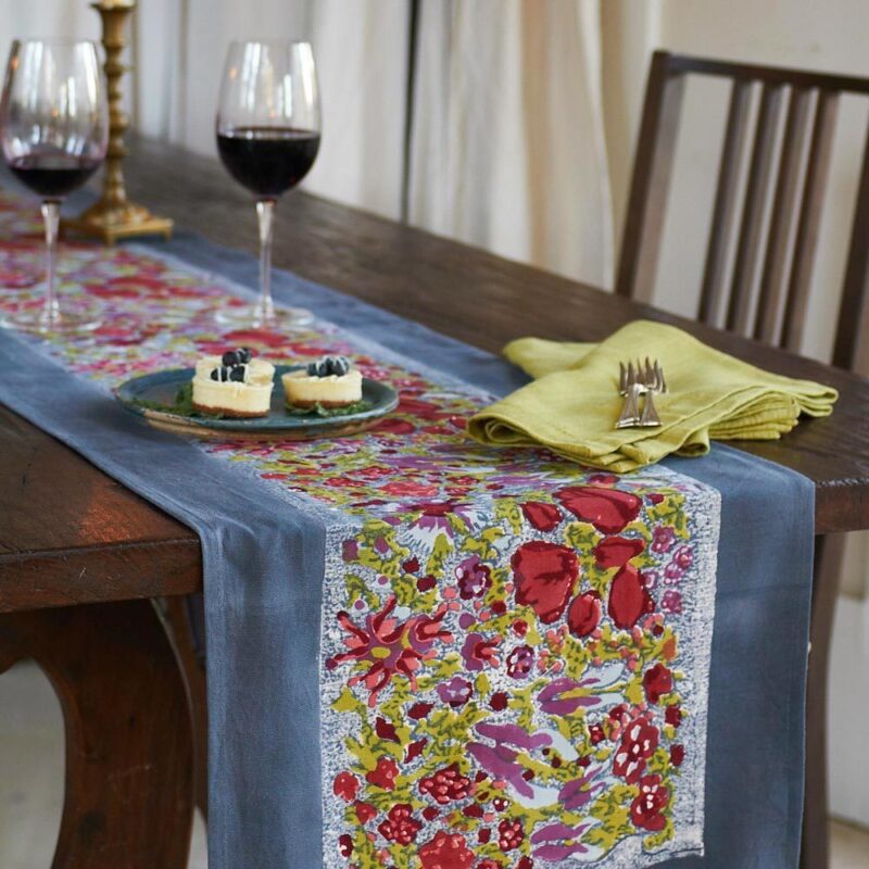 Chemin de table Jardin gris rouge