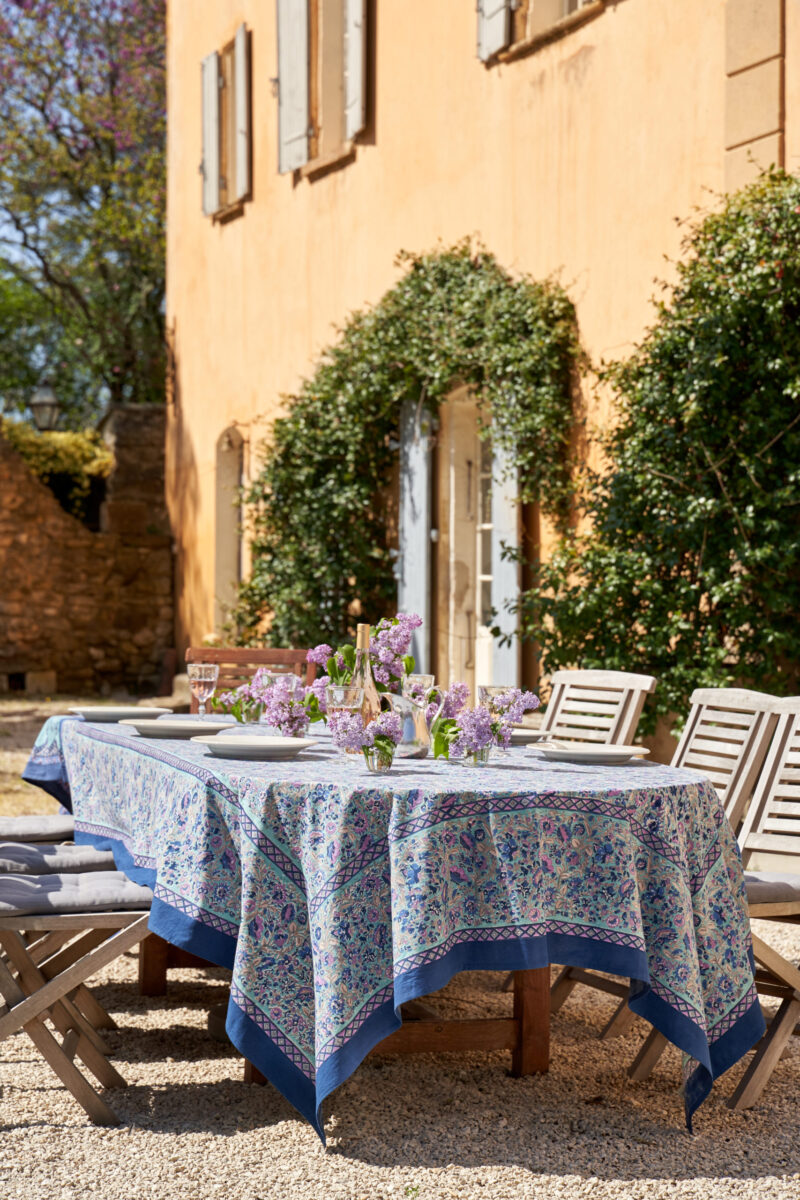 Turquoise blue Holi tablecloth - Image 2