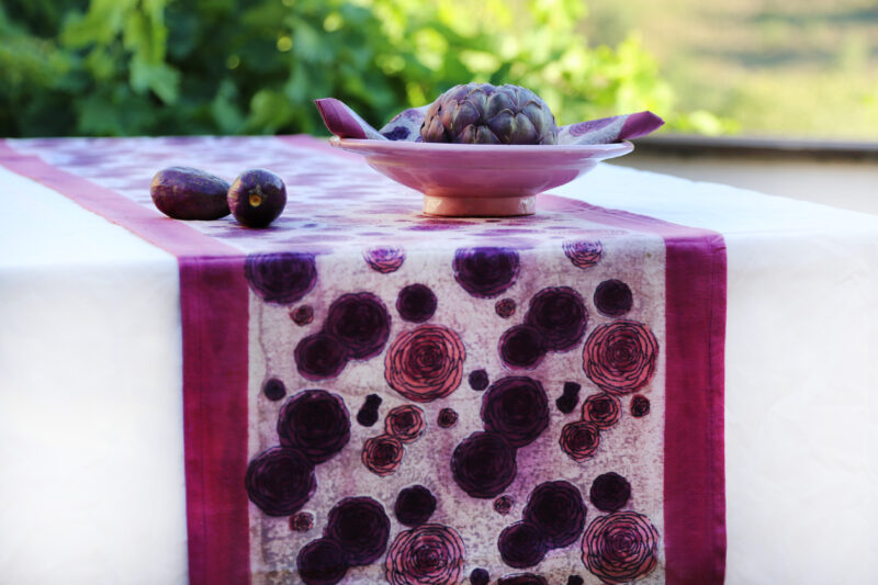 Chemin de table Renoncule gris violet