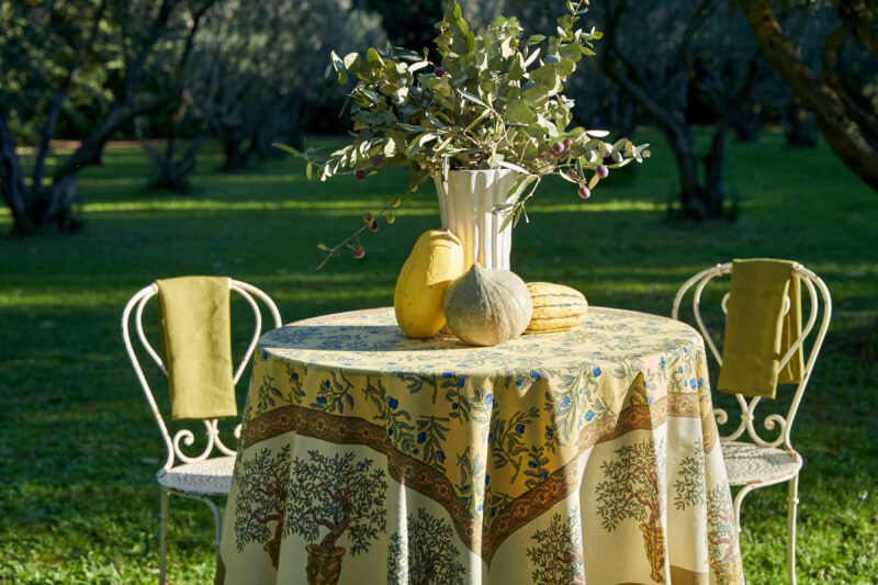 Yellow green olive tablecloth - Image 2