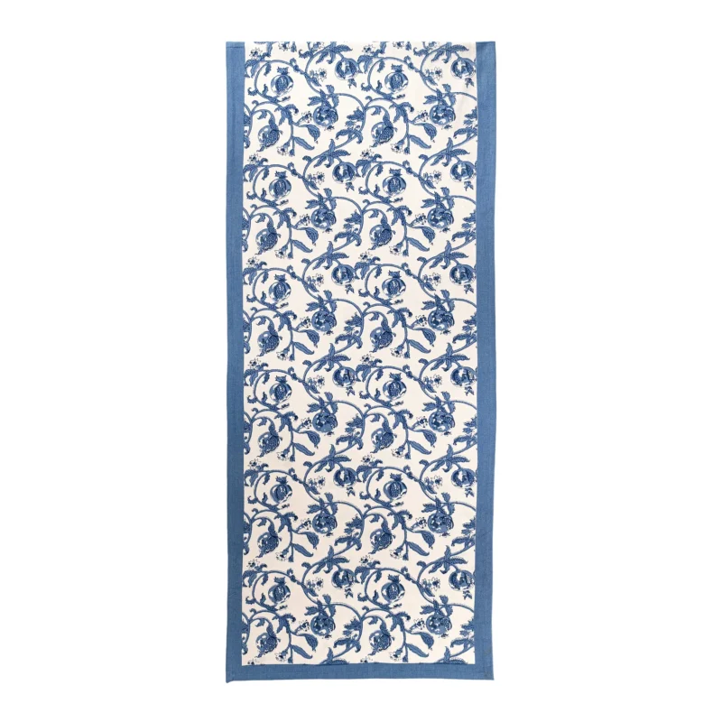 Grenadier white and blue table runner - Image 3